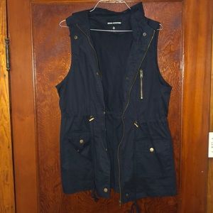 Black Utility Vest with Hood